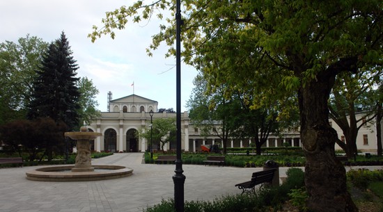 Ludzie masowo rezygnują z wyjazdu do sanatorium. Najnowsze danie NFZ