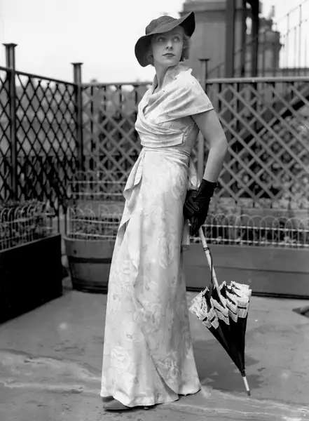 Elsa Schiaparelli / GettyImages / Daily Herald Archive / Contributor