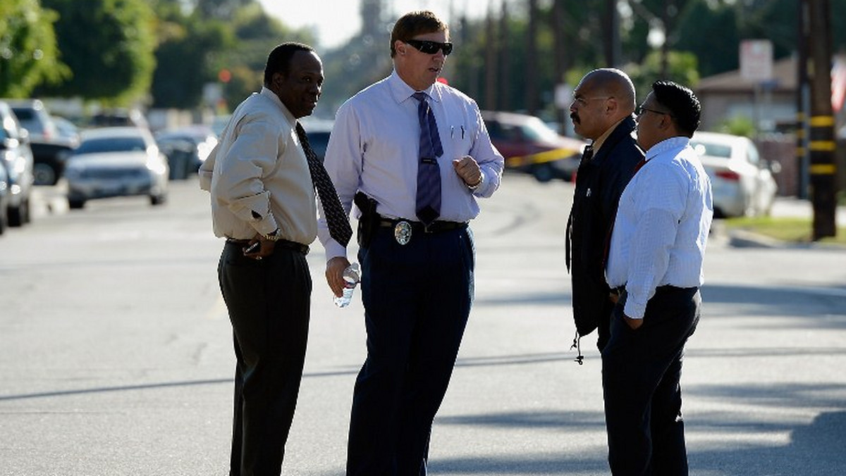 Trzy osoby zginęły, a dwie odniosły rany w środę w strzelaninie w Downey pod Los Angeles - podał amerykański dziennik "Los Angeles Times". Wszystkie ofiary należały do jednej rodziny handlującej gaśnicami przeciwpożarowymi.