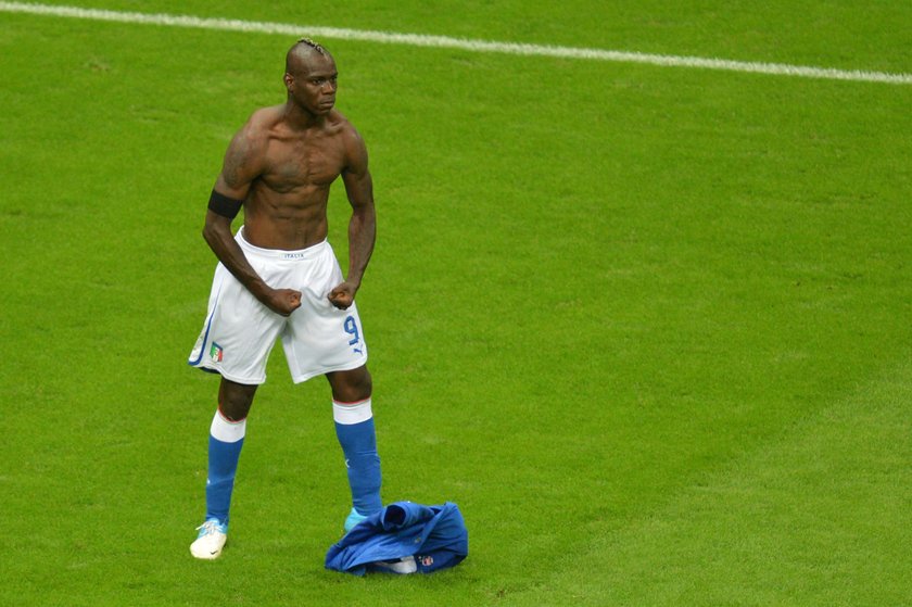 Piłkarz z Serbii jak Balotelli i Ronaldo!