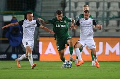 Piorunująca końcówka Śląska. Trzy gole i zwycięstwo nad Puszczą [WIDEO]