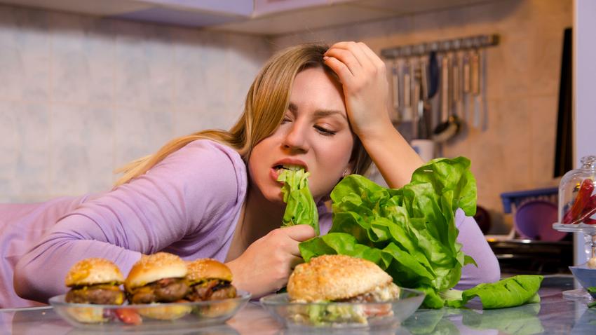 fogyás napi kalóriabevitel mennyi idő alatt látszik a fogyás