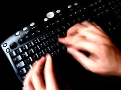 Pójdzie siedzieć za groźby na Facebooku