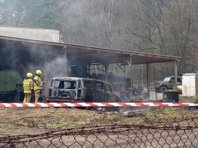 Strażaków wezwano do pożaru samochodu