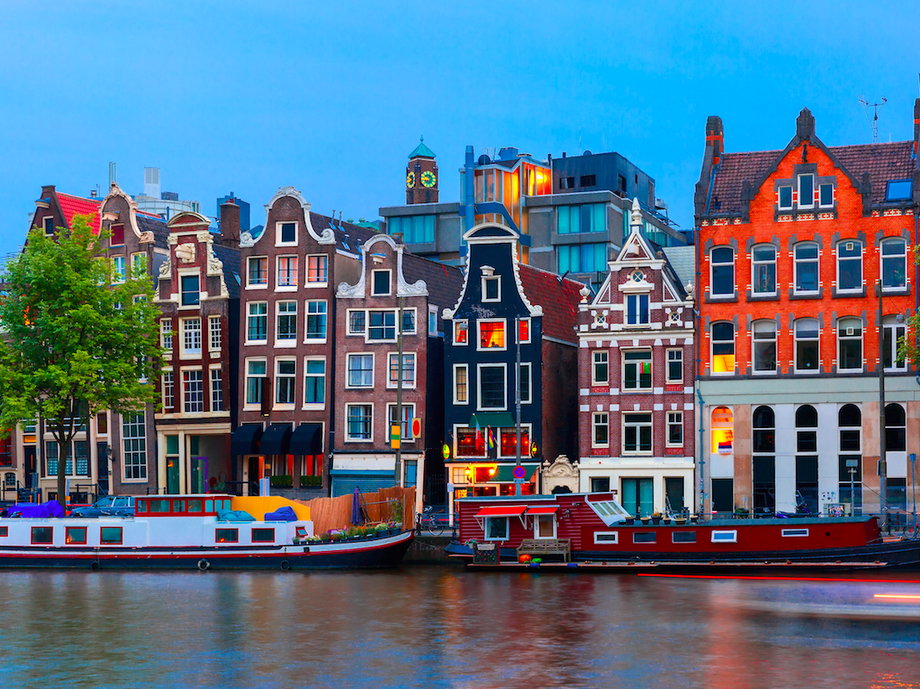 Amsterdam is also being considered as a potential relocation site for companies' relocation plans.