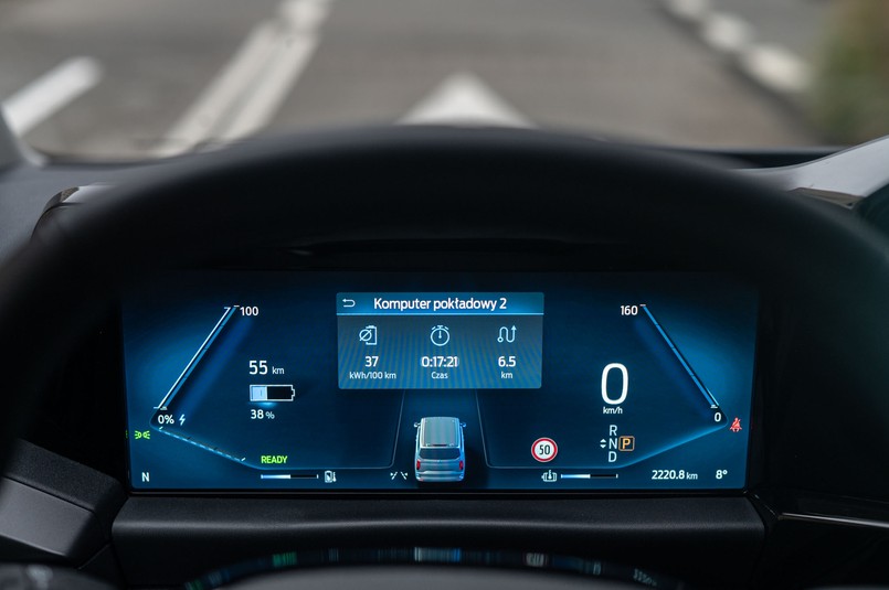 Ford E-Tourneo Custom