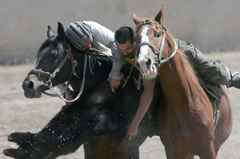 KYRGYZSTAN TRADITION