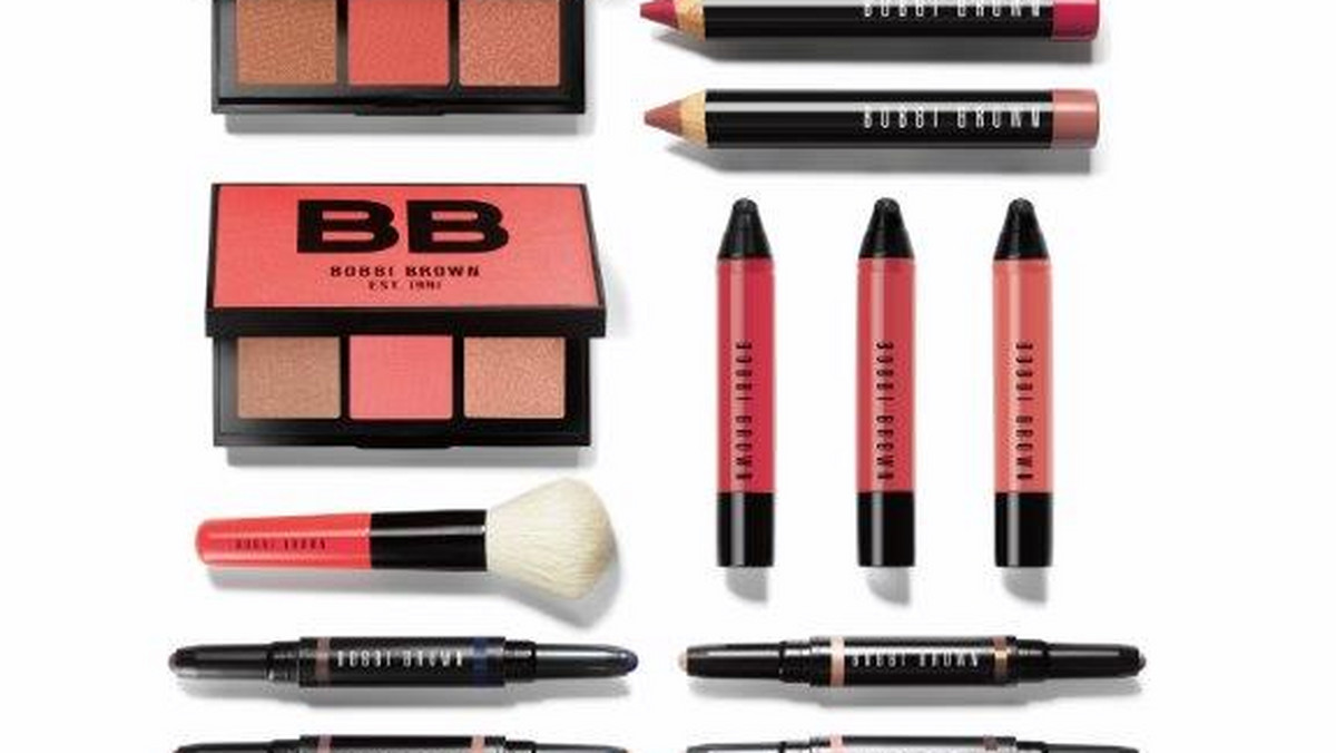 Bobbi Brown przedstawia kolekcję kosmetyków do makijażu HAVANA BRIGHTS COLLECTIO, inspirowaną kolorową, legendarną Kubą. W serii znajdują się preparaty, które dodadzą latynoskiego charakteru. Paleta o pudrowej recepturze i trójzadaniowym działaniu: pudru, różu/bronzera i rozświetlacza, zapewni efekt pięknej, opalonej cery. Niezwykle trwałe i praktyczne cienie do powiek w sztyfcie wzmocnią  głębie spojrzenia, a pomadki w płynie i kredki do ust zatroszczą się o właściwe nawilżenie i ponętne wykończenie makijażu.