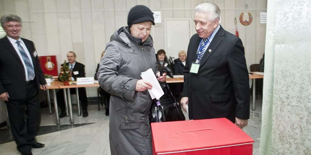 Białoruś wysyła delegację na pogrzeb