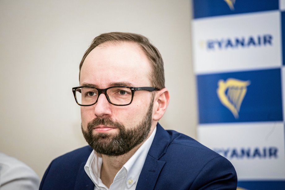 Juliusz Komorek, Ryanair