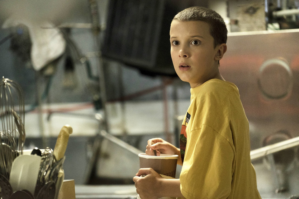 Millie Bobby Brown (kadr z serialu "Stranger Things")