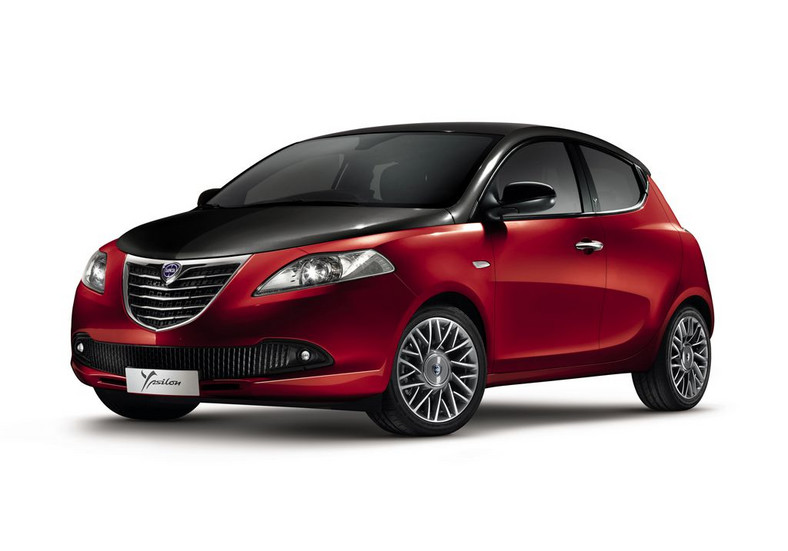 Lancia Ypsilon Black&amp;Red: gra w kolory