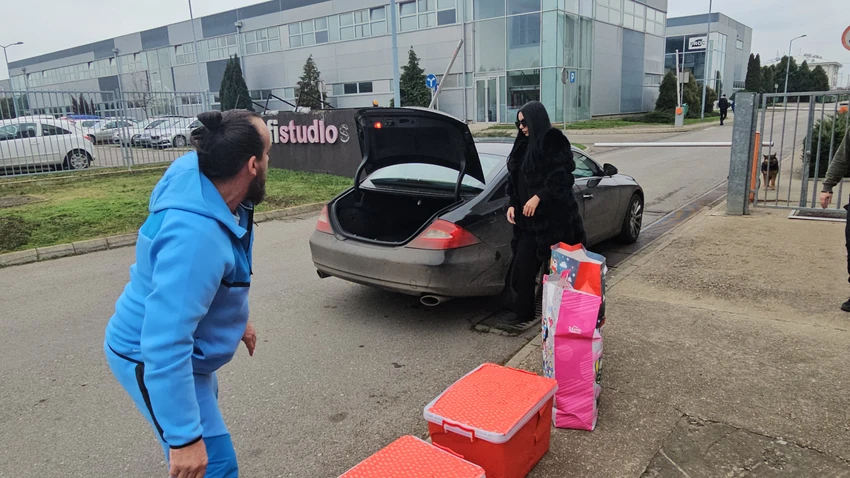 Uhvatili smo Milovana Minića i Aleksandru Nikolić ispred Pinka, progovorili o ulasku u Elitu