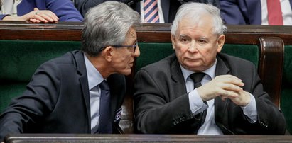 PiS znów broni Piotrowicza. Głos w sprawie zabrał sam Kaczyński