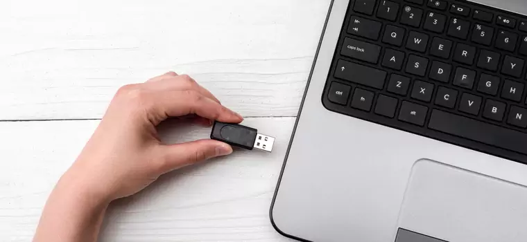 Jak zaszyfrować dyski i nośniki USB
