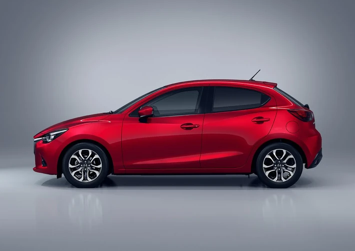 Mazda2 2015