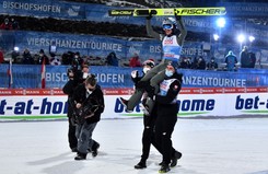 Prezydent Duda pogratulował Stochowi. 'Dziękujemy z całego serca. Szacunek!'