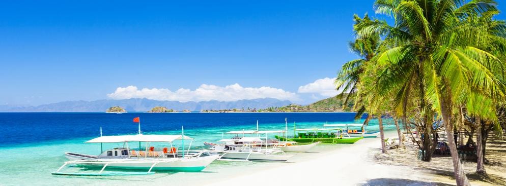 Na 6. miejscu znalazła się należąca do Filipin wyspa Boracay. Jest to mała, mająca jedynie 7 km długości wyspa, dzięki czemu nie spotkasz na niej samochodów. Poruszać się można rowerami lub skuterami. Mała powierzchnia nie oznacza braku perspektyw do aktywnego spędzania czasu, ponieważ wyspa Boracay dysponuje pięknym, zróżnicowanymi plażami.