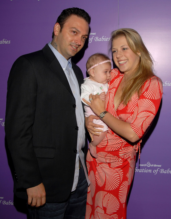 Jodie Sweetin, jej drugi mąż Cody Herpin i ich córeczka Zoie (wrzesień 2008 r.)