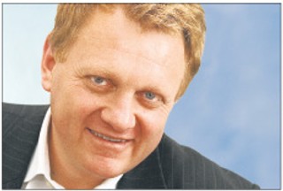 Wróblewski: Wesoły autobusik od polityka do urzędnika