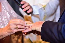 Rośnie liczba nowożeńców po 50. roku życia. Zaskakujący raport demografa