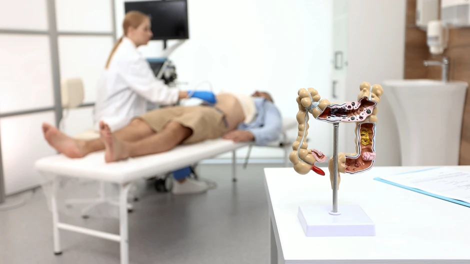 Uporne ili neobične promene stolice koje traju duže od nekoliko dana zahtevaju medicinsku procenu