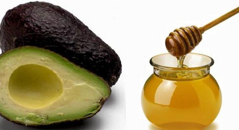 The Avocado and Honey Face Mask works as avocado is rich in antioxidants, vitamins and moisturizes the skin reducing fine lines and wrinkles where honey is also deeply moisturizing, cleans and clears the skin, both combined work wonders on the skin.