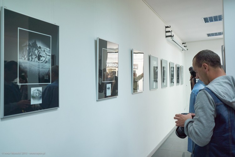 Wernisaż wystawy fotografii otworkowej 'Przez dziurkę od'