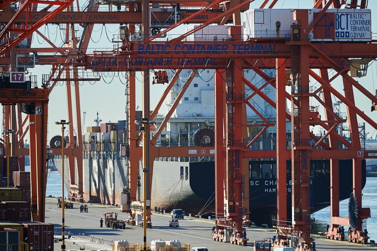 Kontenerowiec MSC Charleston w Gdyni . <br><br>fot. (aw/zuz) PAP/Adam Warżawa