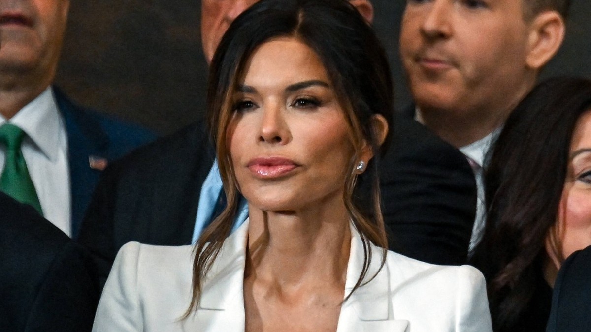 Loren Sančez objasnila zbog čega je na Trampovoj inauguraciji nosila čipkani grudnjak