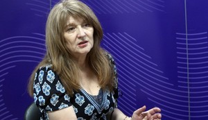 Beba Basta iz Beograda već 11 godina vodi borbu sa melanomom, prošla je 16 operacija, ali ne dozvoljava bolesti da joj oduzme radost življenja
