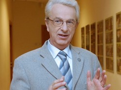 Zbigniew Lew-Starowicz: Kobiety mordują na ślepo