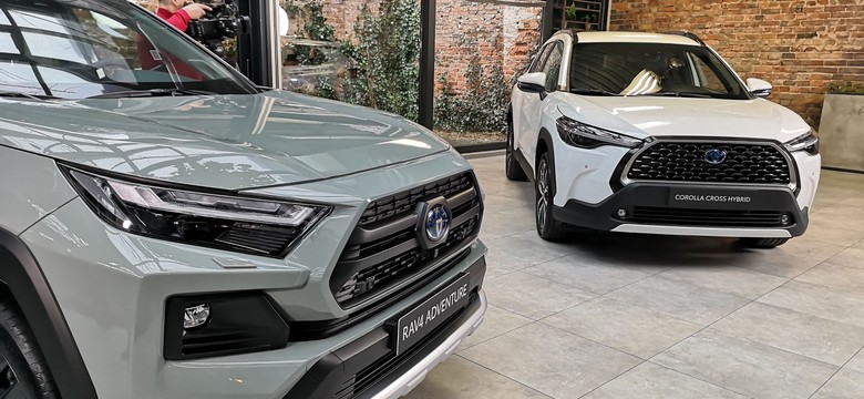 Toyota Corolla Cross i spółka. Oto oszczędne SUV-y nie tylko na wakacje