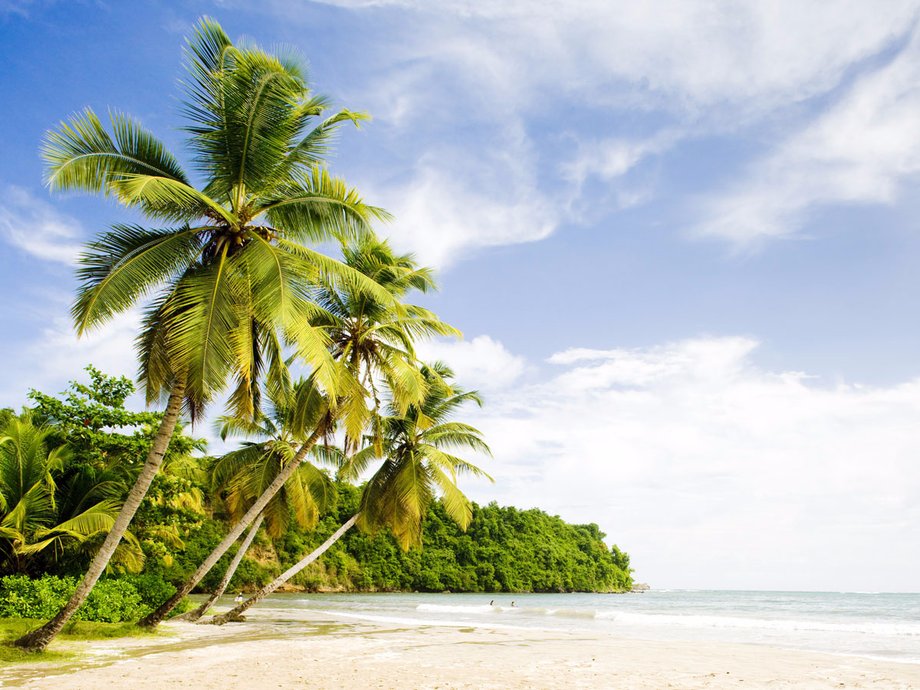 La Sagesse is a secluded paradise in Grenada just waiting to be explored. The white sands along its lengthy shoreline include smooth coves, a beachside restaurant, and the La Sagesse Nature Center. After enjoying the calming waters, explore the various nature trails surrounding the area.