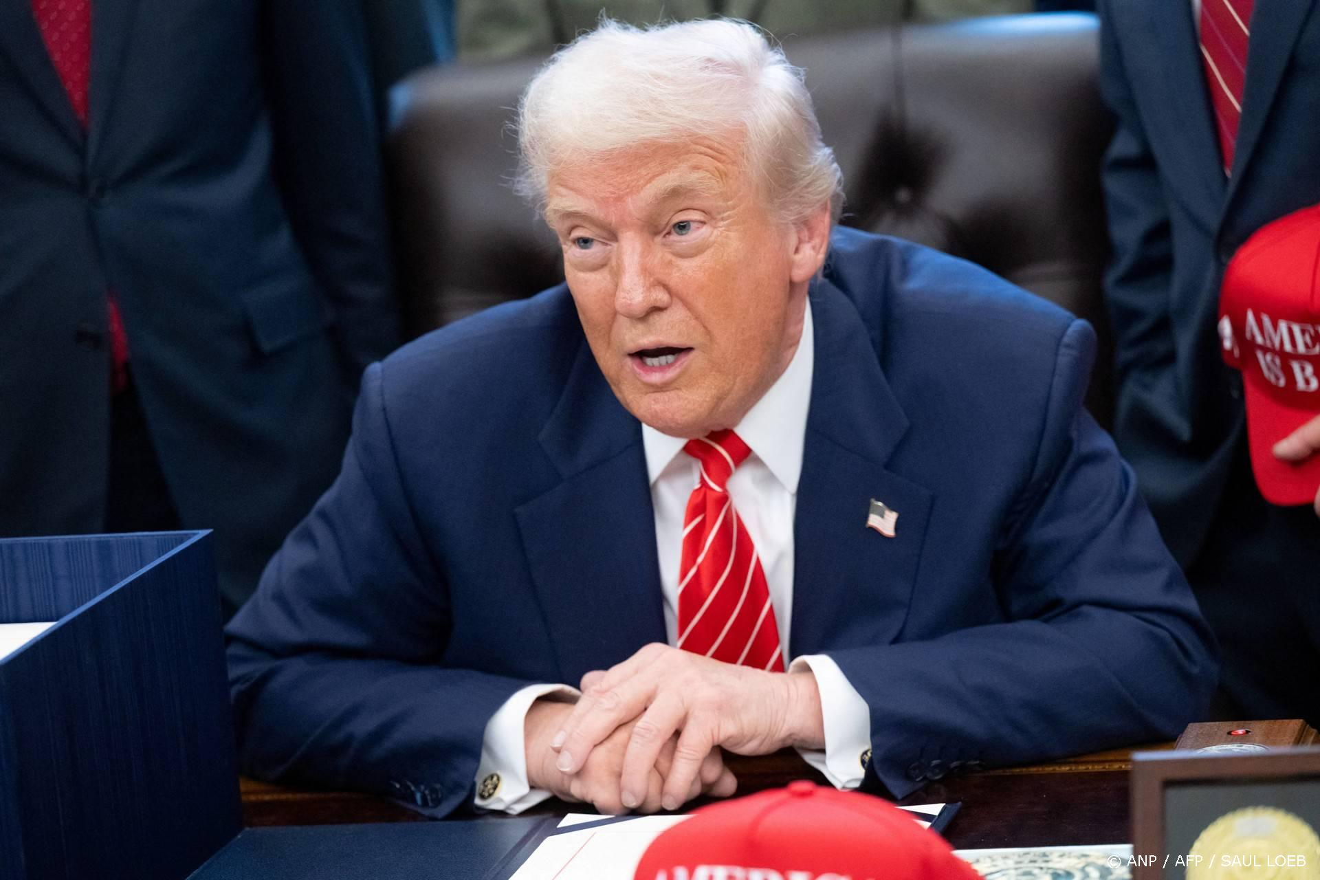 Trump dreigt Iran met 'slechte dingen' terwijl nucleaire gesprekken starten