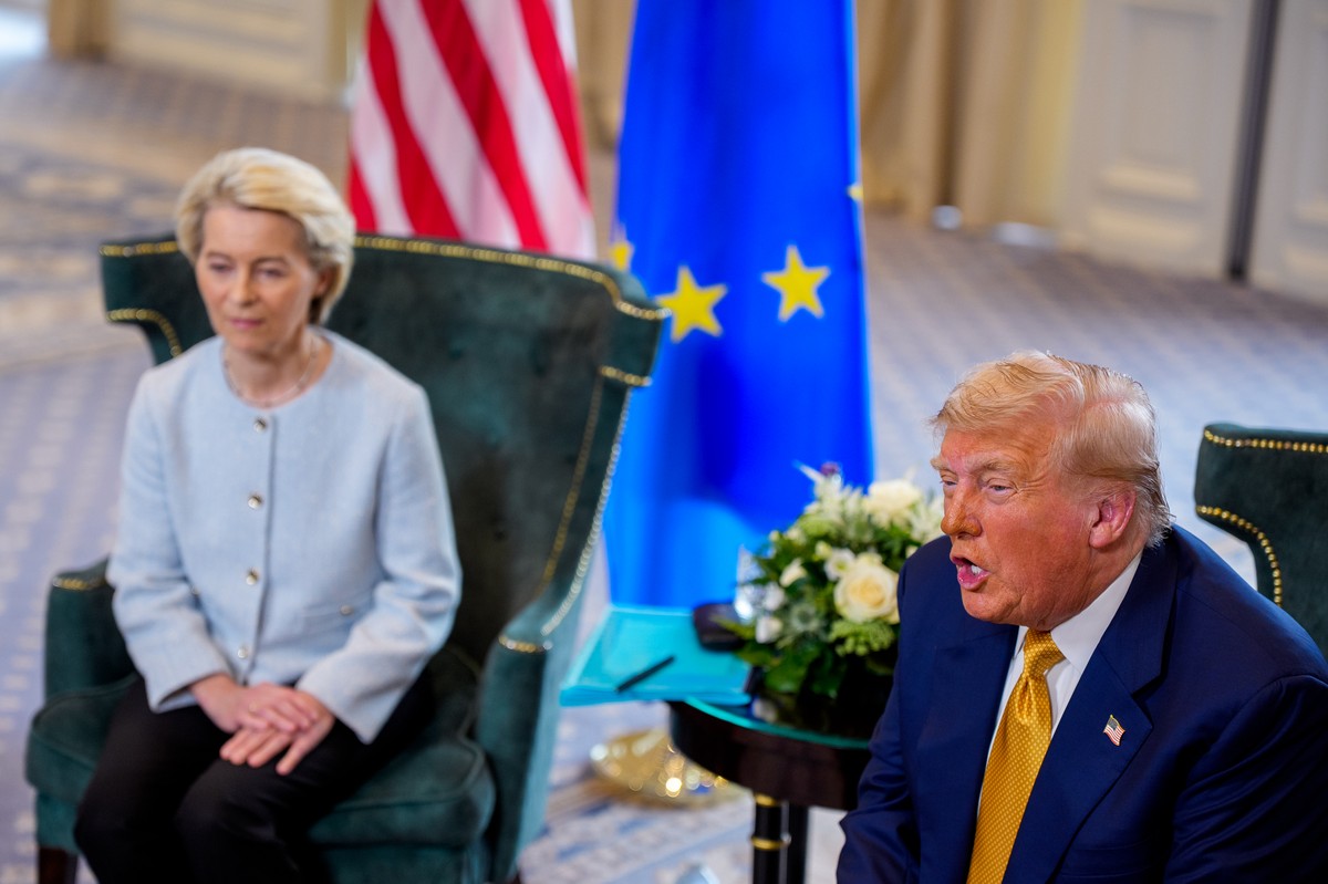 Niemcy krytykują umowę z USA. "UE godzi się na bolesne ustępstwa"