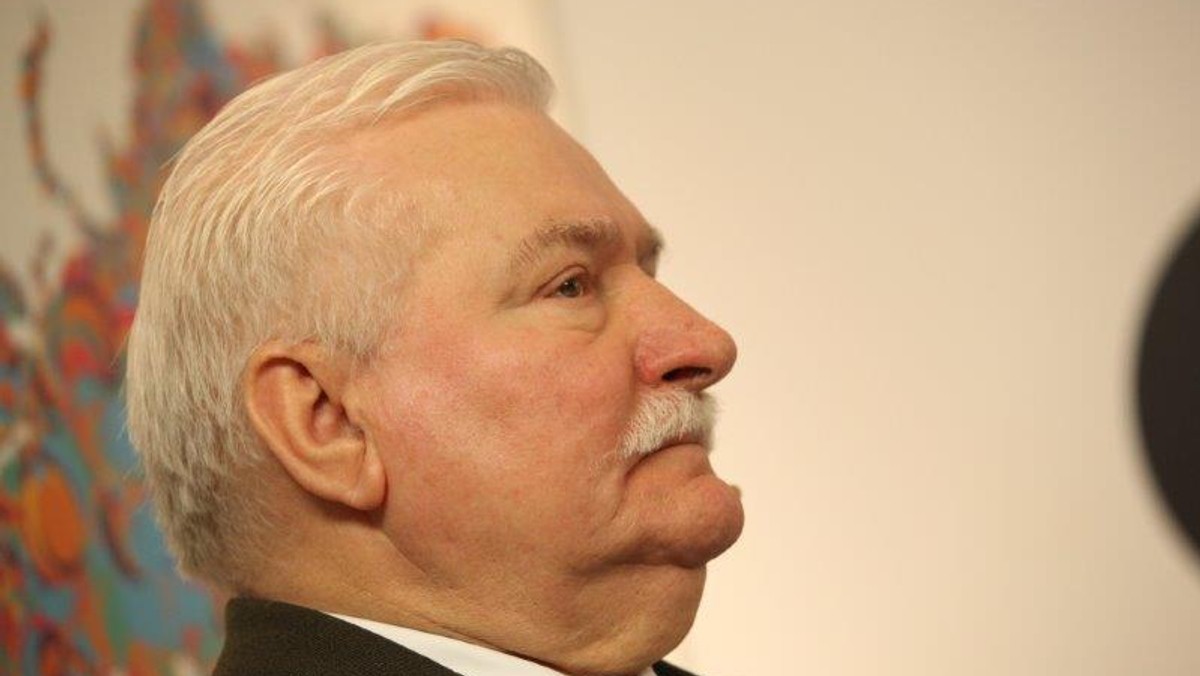 "Praktyczna demokracja" w Polsce wynosi dzisiaj poniżej 50 proc. - ocenił b. prezydent Lech Wałęsa podczas obrad Szczytu Noblistów. Apelował o aktywność społeczną, bo bez niej - jak przekonywał - nie da się skutecznie walczyć z nierównościami.