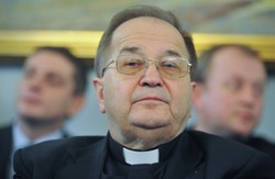 Szef KRRiT zobaczył Rydzyka w Sejmie i... wyszedł z sali