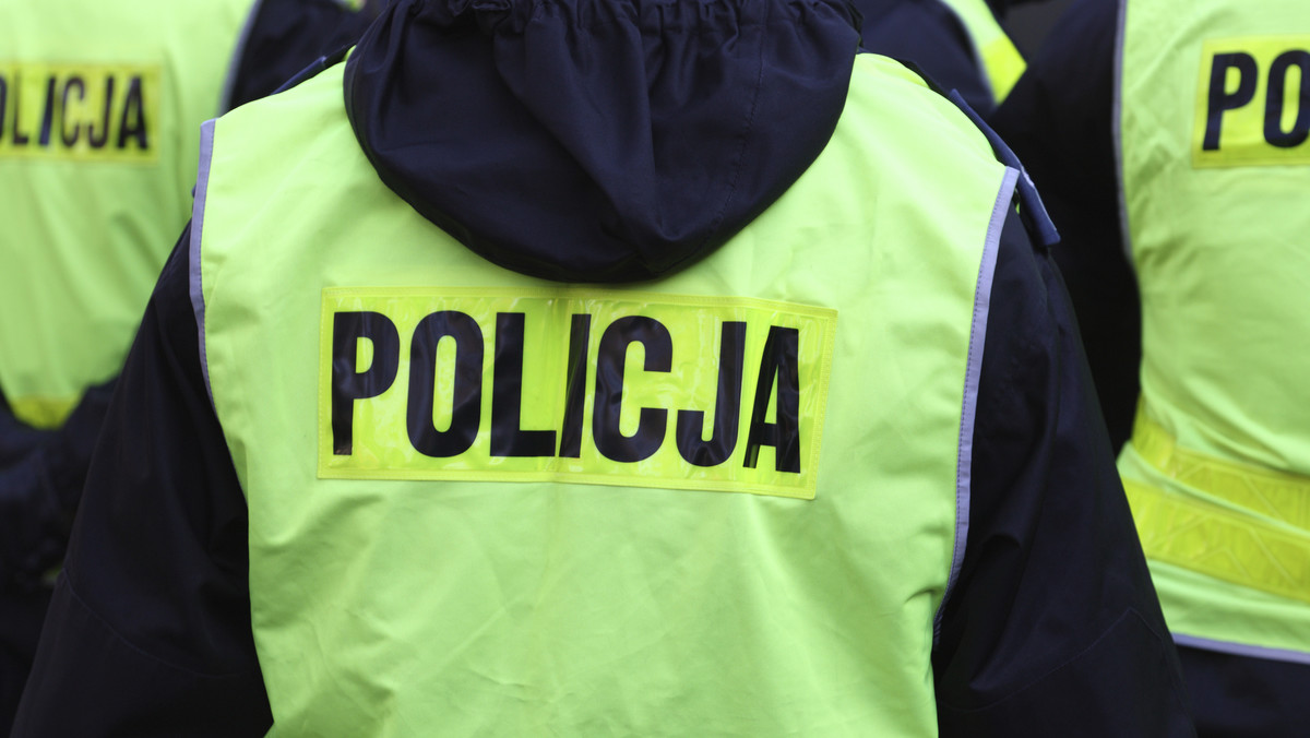 Funkcjonariusz ze Słupska został oskarżony o gwałt na 23-letniej kobiecie. Prokuratorzy z Chojnic skierowali już sprawę do sądu.