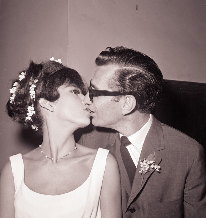 Rita Moreno i Leonard Gordon w 1965 r.