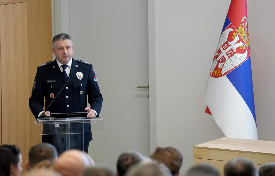 Ivica Dačić dr Mihailo Jovanović nove elektronske usluge MUP-a na Portalu eUprava