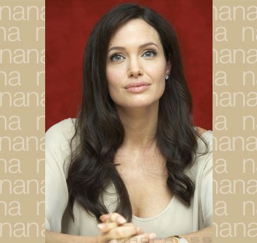 20136_36849-angelina-jolie-sl-d0000CFBE6ce5e5c642c3