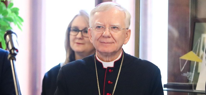 Materna: Abp Jędraszewski jest jak "zielony ludzik" w hierarchii kościelnej