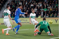 Real zaliczył drugą wpadkę z rzędu. "Królewscy" już tylko o punkt przed Barceloną