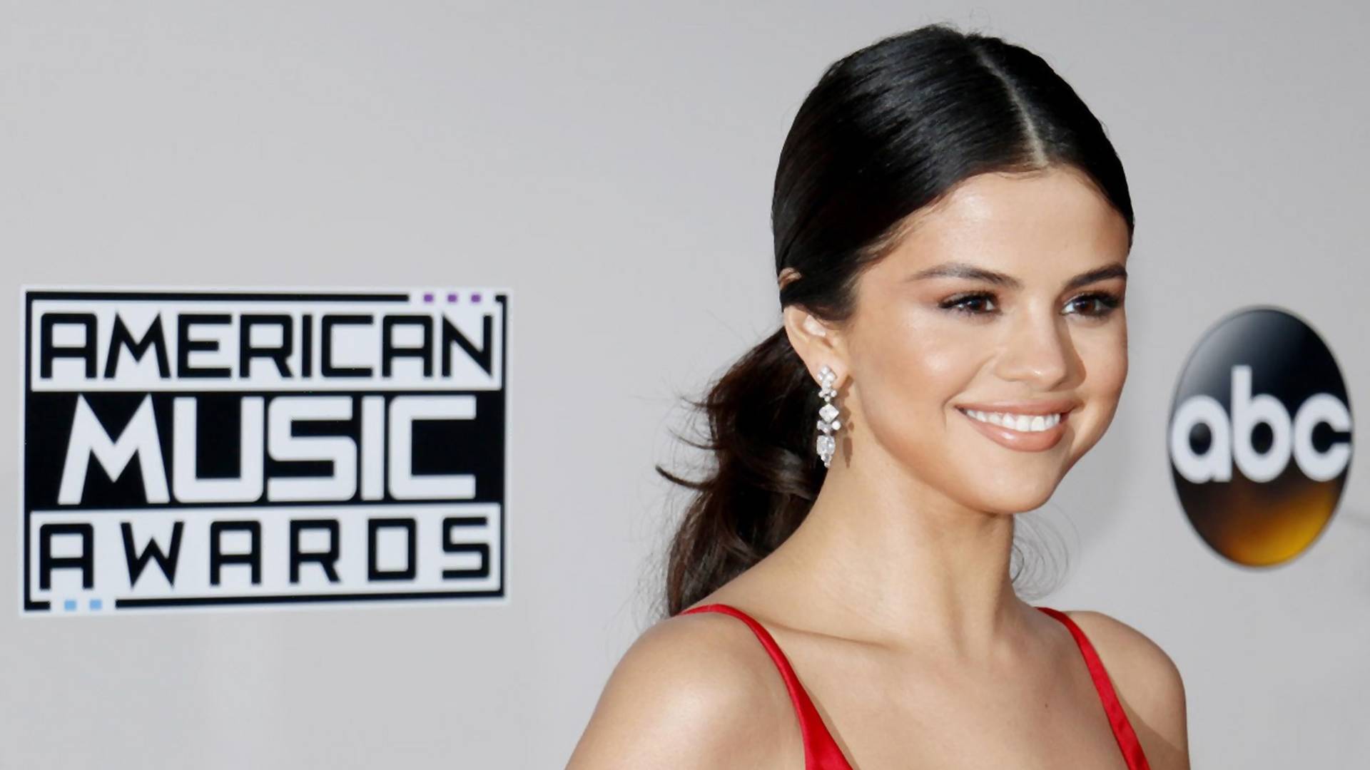 Selena Gomez obara sve moguće rekorde na Instagramu