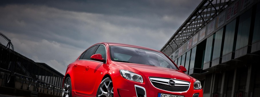 Opel Insignia OPC