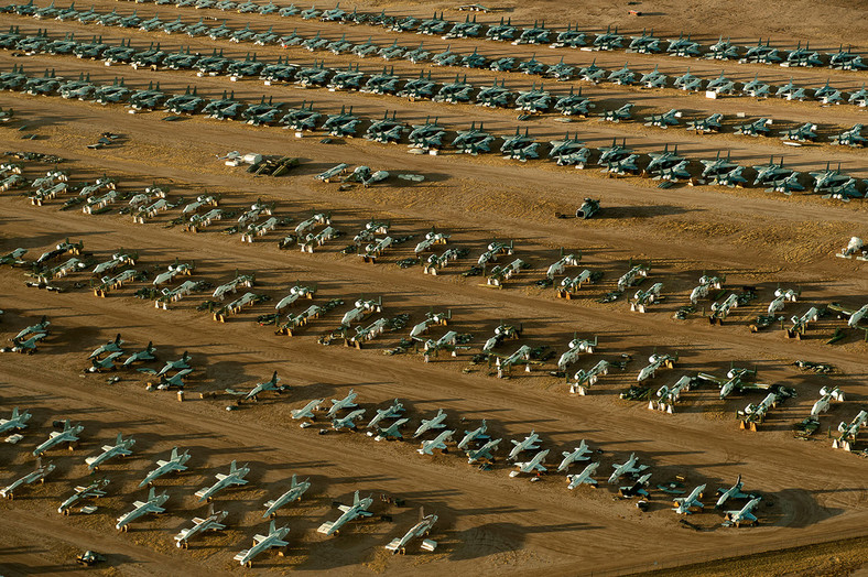 Tucson Arizona - The Boneyard - największe cmentarzysko maszyn amerykańskiej armii