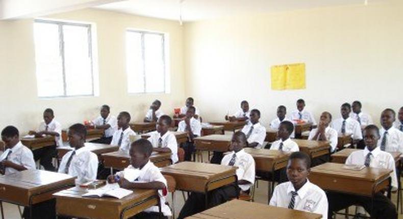 Lagos school principal bolts with N1.2m WASSCE fees