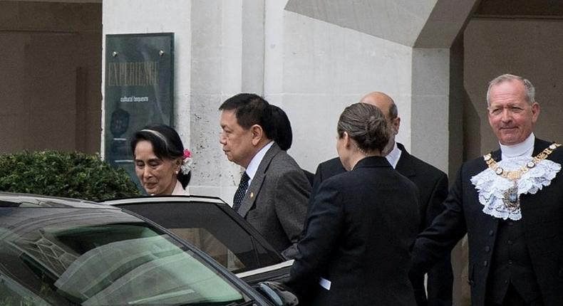 Myanmar's Aung San Suu Kyi received the honorary freedom of the City of London at the Guildhall