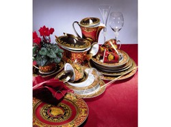 Wielcy dyktatorzy urządzą nam mieszkania